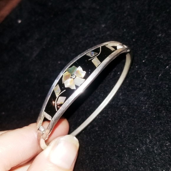 Mexico Abalone Bracelet - Picture 5 of 6